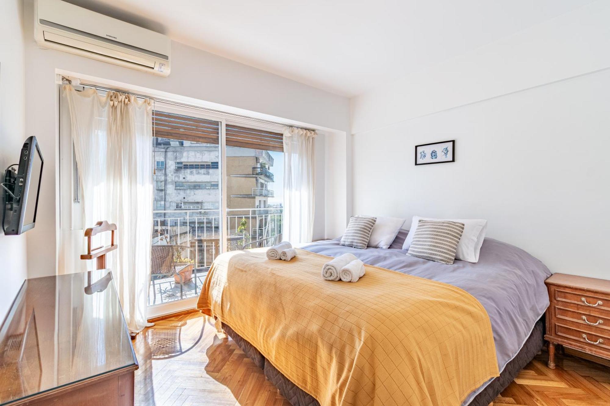 Amplio 3 Dorm Con Balcon Y Vista Unica En Palermo Chico